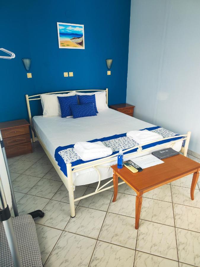 Ellinas Hotel Chrisi Ammoudia Zimmer foto